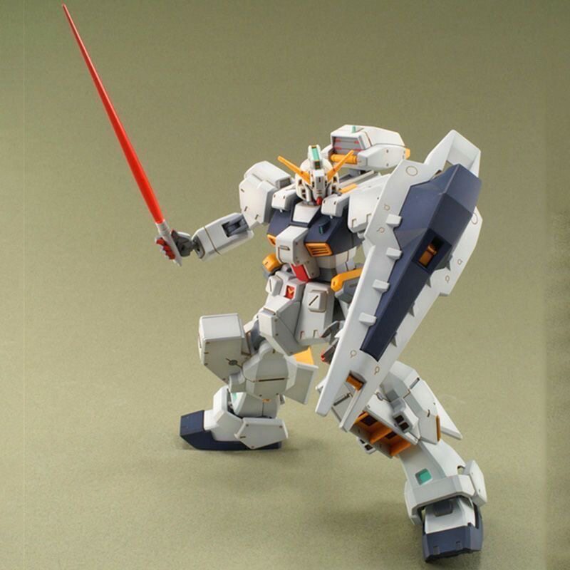 Hazel Custom Titans Color HG 1 - Bandai Gundam Rg reseña y precio
