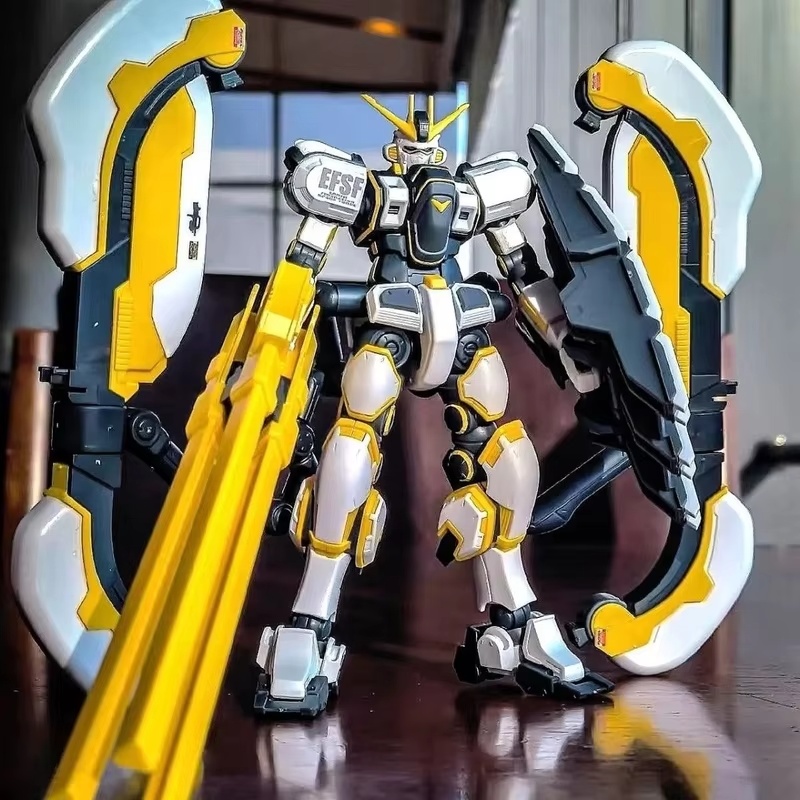 Atlas Thunder Universe Battlef - Bandai Gundam Rg reseña y precio