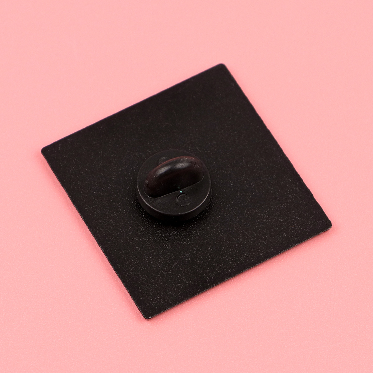 Broche/Insignia de Solapa de P - Pin Button Badge reseña y precio