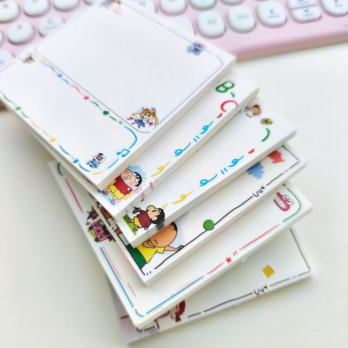 Bloc de notas adhesivas con di - Anime Merchandise Japan reseña y precio